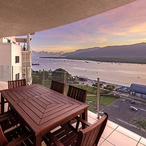 Piermonde Apartments Cairns